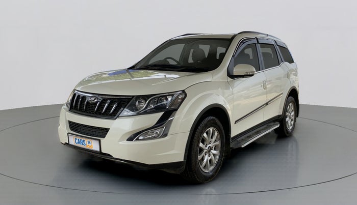 2018 Mahindra XUV500 W9, Diesel, Manual, 87,739 km, Left Front Diagonal