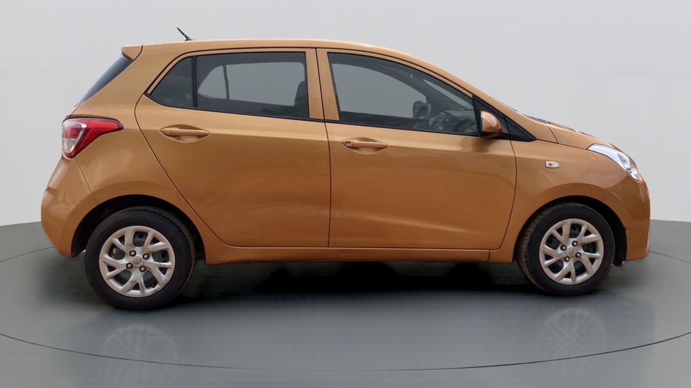 2017 Hyundai Grand i10 MAGNA 1.2 KAPPA VTVT, Petrol, Manual, 26,226 km, Right Side View