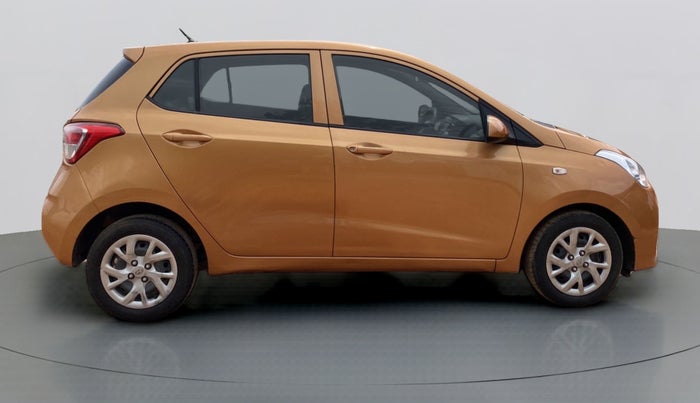 2017 Hyundai Grand i10 MAGNA 1.2 KAPPA VTVT, Petrol, Manual, 26,226 km, Right Side View