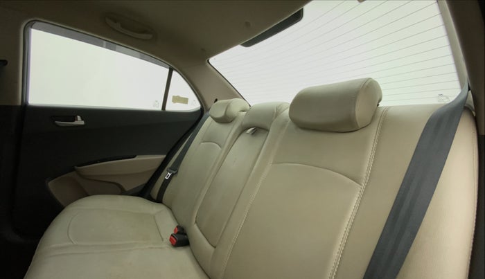 2014 Hyundai Xcent S 1.2, Petrol, Manual, 42,242 km, Right Side Rear Door Cabin