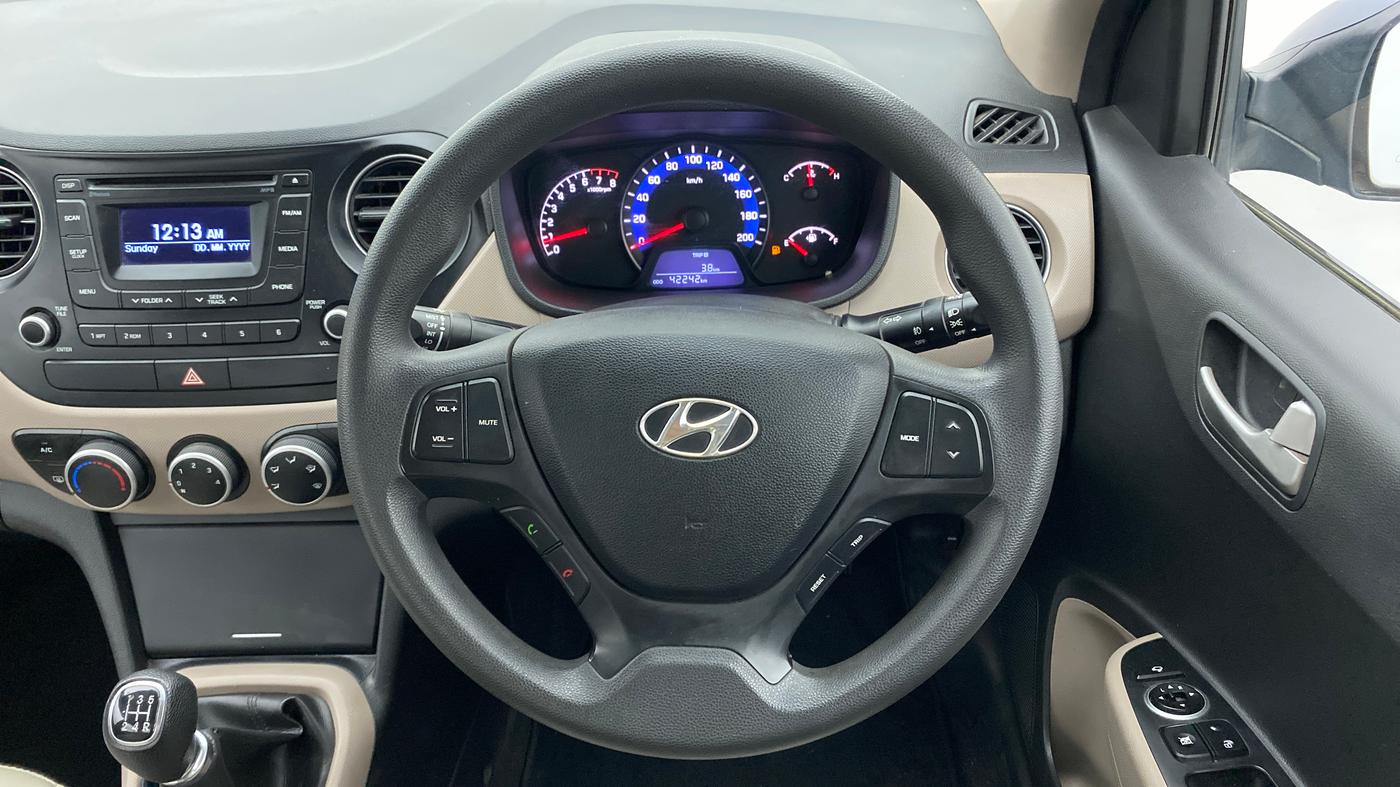 2014 Hyundai Xcent S 1.2, Petrol, Manual, 42,242 km, Steering Wheel Close Up