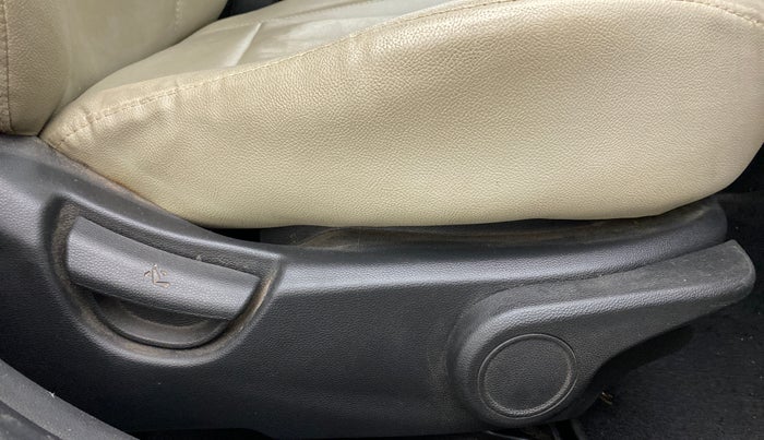 2014 Hyundai Xcent S 1.2, Petrol, Manual, 42,242 km, Driver Side Adjustment Panel