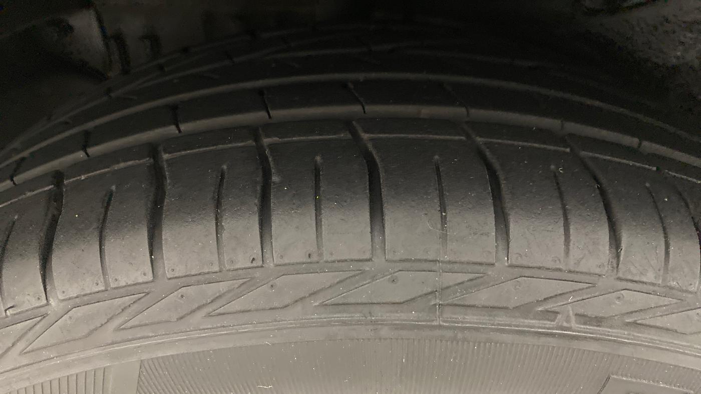 2021 Tata NEXON XMA PETROL, Petrol, Automatic, 11,395 km, Right Rear Tyre Tread