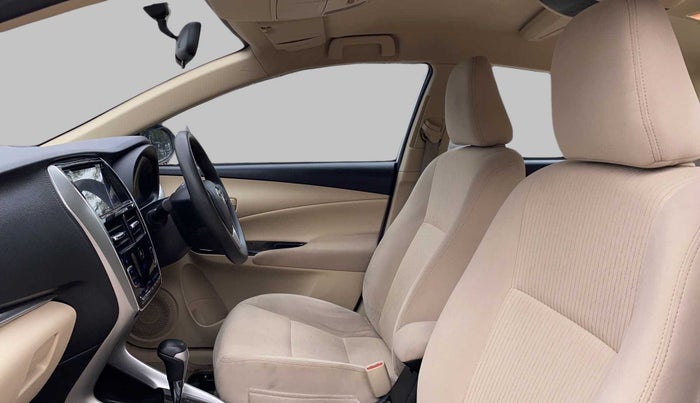 2018 Toyota YARIS G CVT, Petrol, Automatic, 23,141 km, Right Side Front Door Cabin