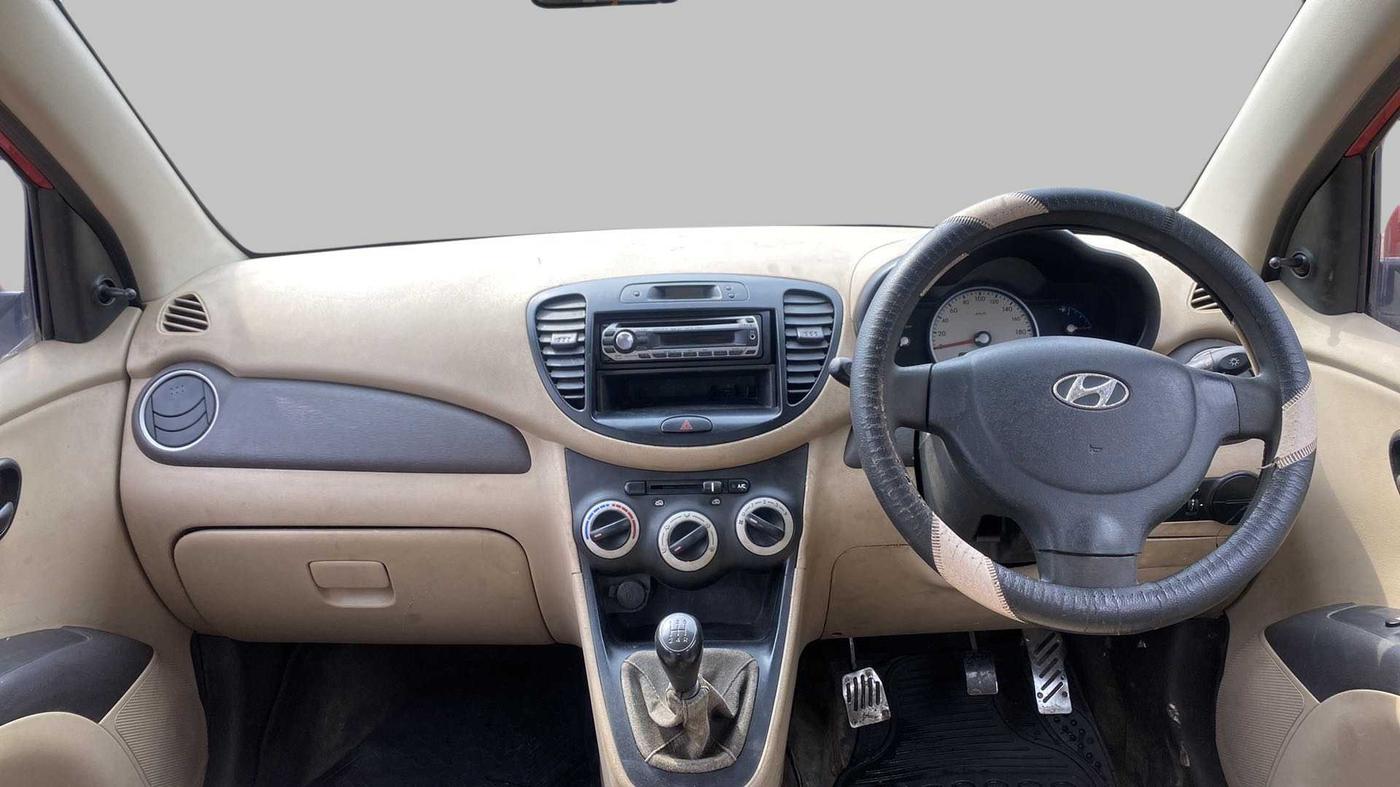 2010 Hyundai i10 MAGNA 1.2, Petrol, Manual, 17,961 km, Dashboard