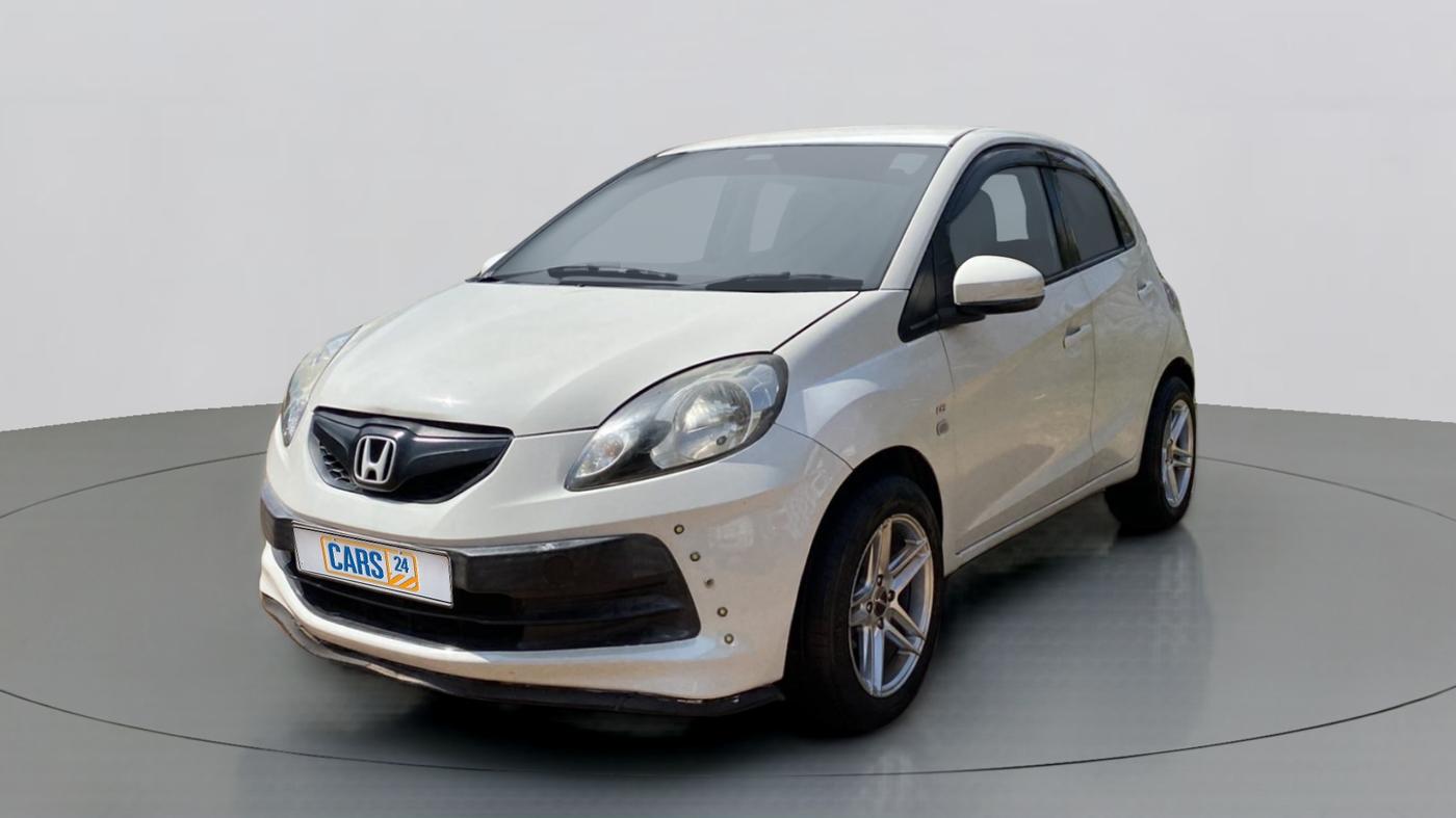 2015 Honda Brio S MT, Petrol, Manual, 84,226 km, Left Front Diagonal
