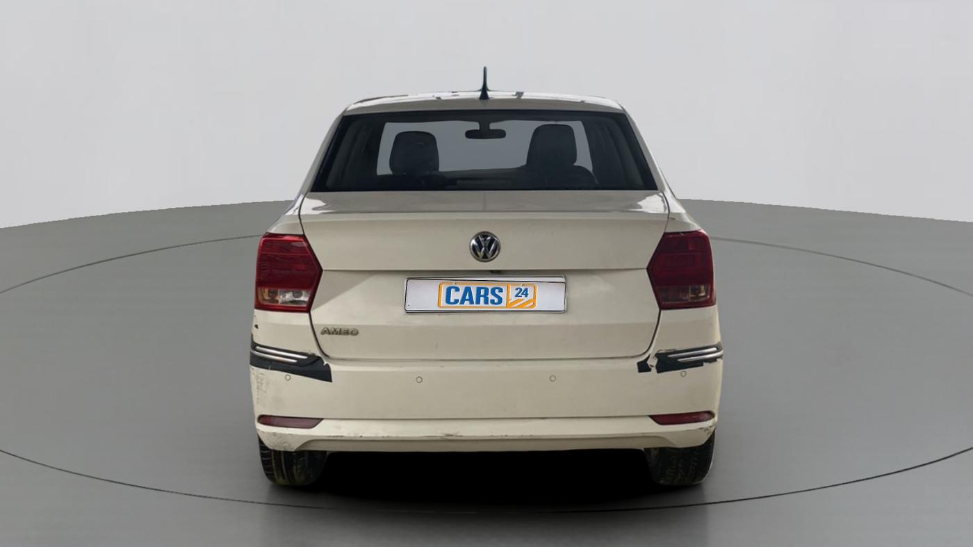 2016 Volkswagen Ameo HIGHLINE 1.2, Petrol, Manual, 83,810 km, Back/Rear