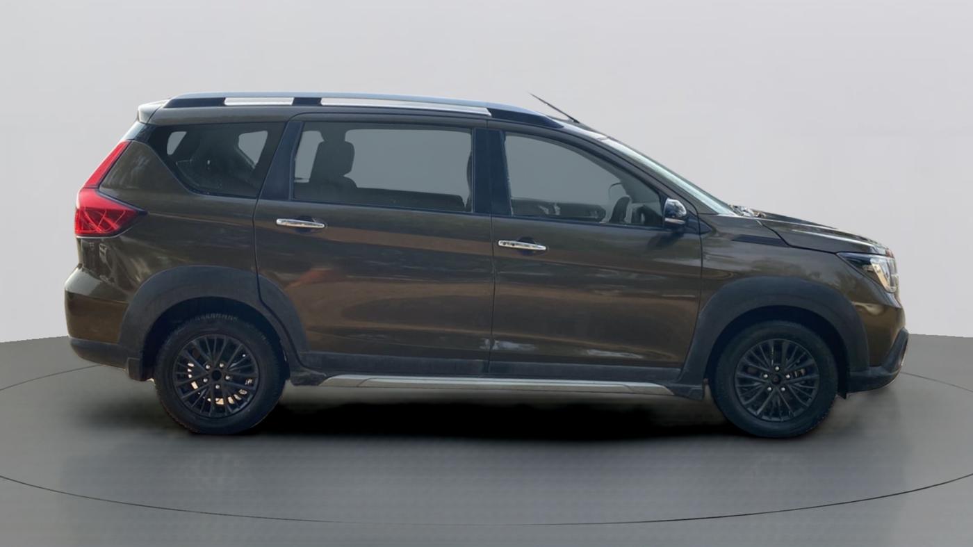 2019 Maruti XL6 ALPHA AT, Petrol, Automatic, 36,269 km, Right Side View