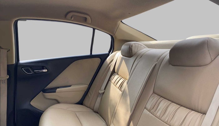 2017 Honda City 1.5L I-VTEC V MT, Petrol, Manual, 90,596 km, Right Side Rear Door Cabin