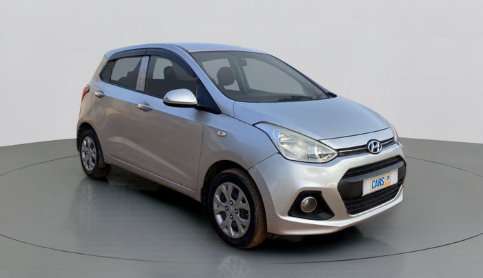 2016 Hyundai Grand i10 MAGNA 1.2 KAPPA VTVT, Petrol, Manual, 67,713 km, Right Front Diagonal