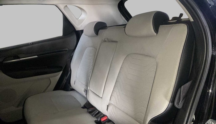 2022 KIA SONET HTX 1.5, Diesel, Manual, 1,455 km, Right Side Rear Door Cabin