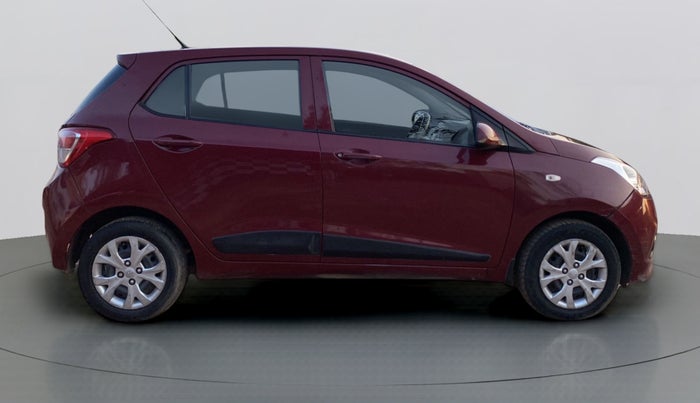 2016 Hyundai Grand i10 MAGNA 1.2 KAPPA VTVT, Petrol, Manual, 64,847 km, Right Side View