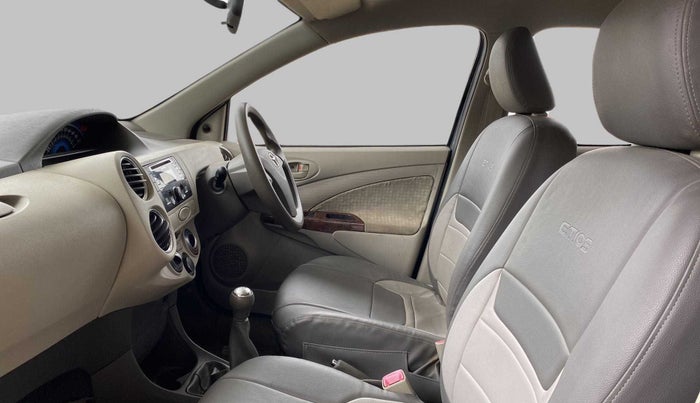 2013 Toyota Etios V, Petrol, Manual, 25,732 km, Right Side Front Door Cabin