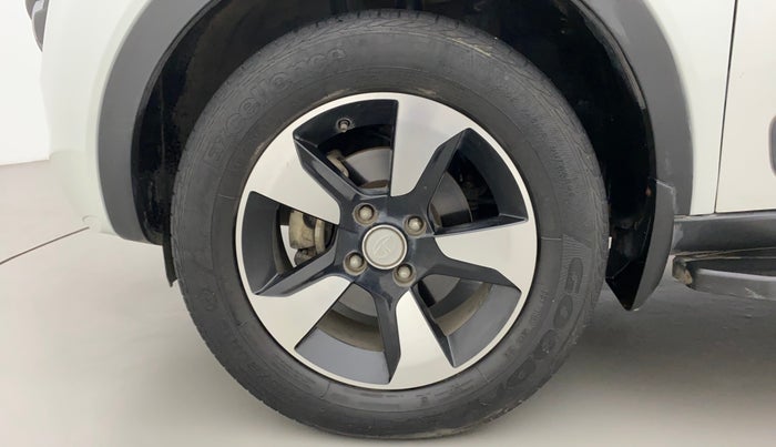 2019 Tata NEXON XZA PLUS PETROL DUAL TONE, Petrol, Automatic, 57,761 km, Left Front Wheel
