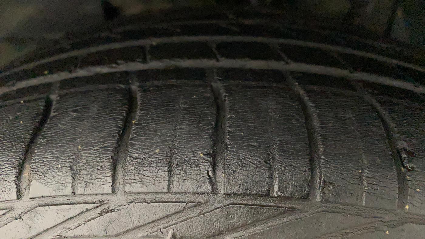 2019 Tata NEXON XZA PLUS PETROL DUAL TONE, Petrol, Automatic, 57,761 km, Left Front Tyre Tread