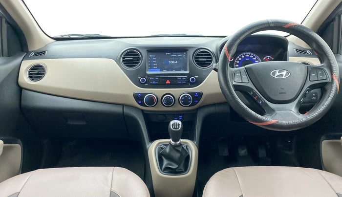 2017 Hyundai Grand i10 SPORTZ (O) 1.2 KAPPA VTVT, Petrol, Manual, 63,134 km, Dashboard