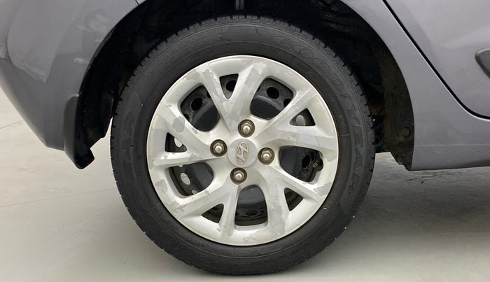 2017 Hyundai Grand i10 SPORTZ (O) 1.2 KAPPA VTVT, Petrol, Manual, 63,134 km, Right Rear Wheel