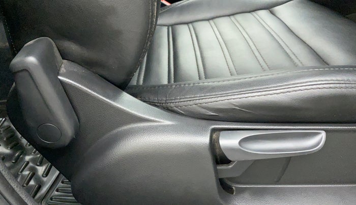 2017 Volkswagen Vento ALL STAR 1.6 MPI, Petrol, Manual, 62,666 km, Driver Side Adjustment Panel