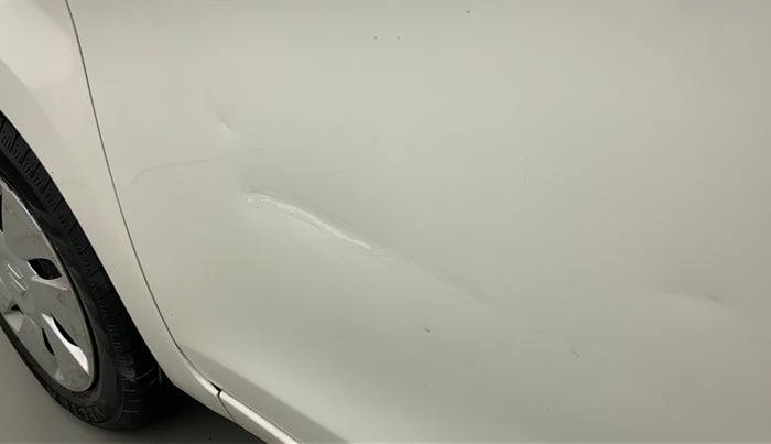 2016 Maruti Celerio ZXI AMT, Petrol, Automatic, 45,100 km, Front passenger door - Slightly dented