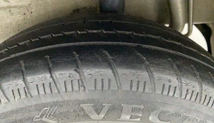 2016 Maruti Celerio ZXI AMT, Petrol, Automatic, 45,100 km, Left Rear Tyre Tread