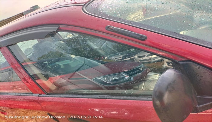 2011 Hyundai Santro Xing GL PLUS, Petrol, Manual, 81,955 km, Driver-side door - Door visor damaged