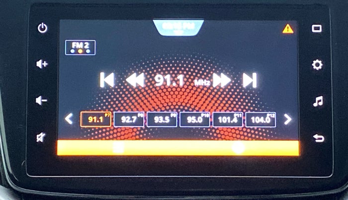 2020 Toyota Glanza V CVT, Petrol, Automatic, 28,068 km, Infotainment System