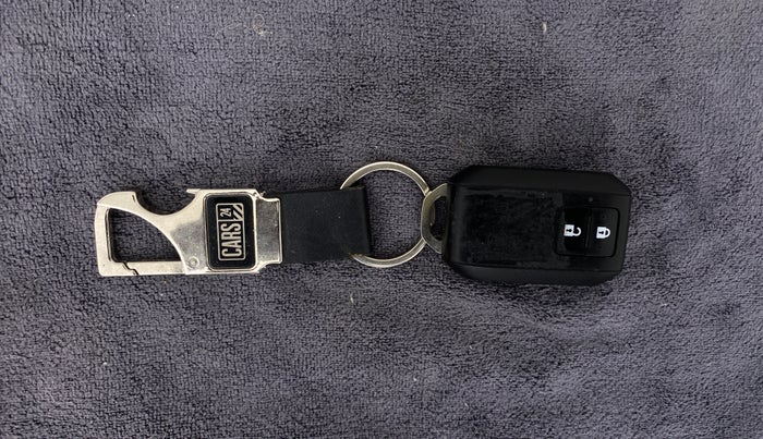 2020 Toyota Glanza V CVT, Petrol, Automatic, 28,068 km, Key Close Up