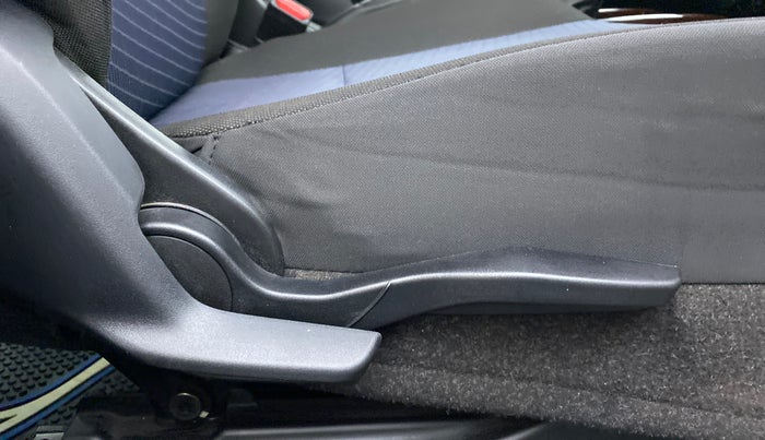 2020 Toyota Glanza V CVT, Petrol, Automatic, 28,068 km, Driver Side Adjustment Panel