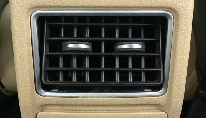 2019 Volkswagen Ameo HIGHLINE PLUS DSG 1.5, Diesel, Automatic, 34,817 km, Rear AC Vents