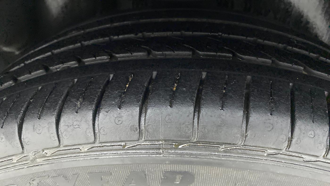 2019 Volkswagen Ameo HIGHLINE PLUS DSG 1.5, Diesel, Automatic, 34,817 km, Right Rear Tyre Tread