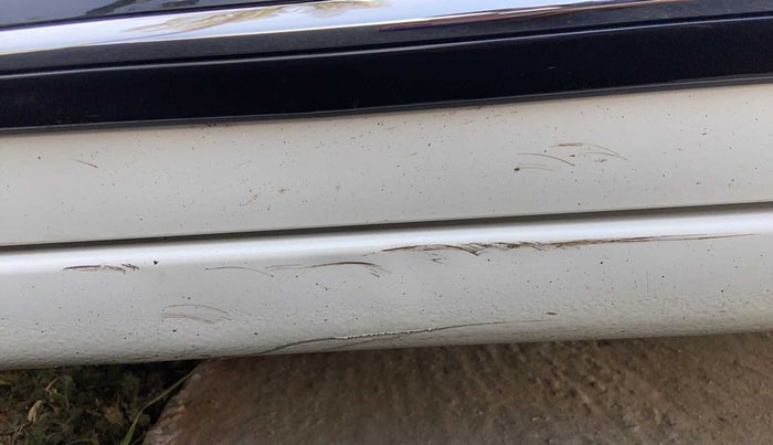 2018 Maruti Swift ZXI AMT, Petrol, Automatic, 63,025 km, Left running board - Slight discoloration