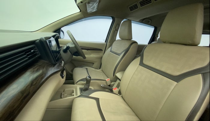2021 Maruti Ertiga ZXI+ SHVS, Petrol, Manual, 77,429 km, Right Side Front Door Cabin