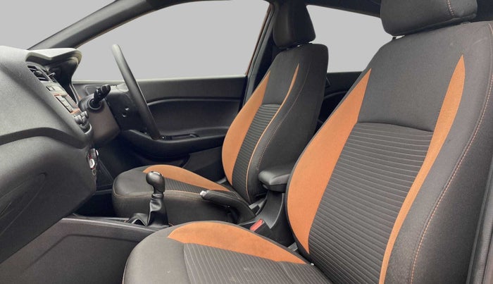 2017 Hyundai i20 Active 1.2 S, Petrol, Manual, 17,447 km, Right Side Front Door Cabin
