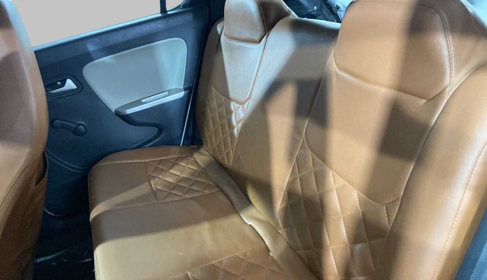 2018 Maruti Alto K10 VXI, Petrol, Manual, 54,265 km, Right Side Rear Door Cabin