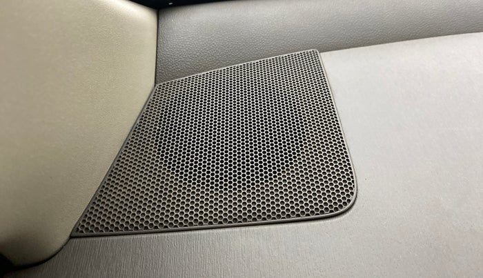 2016 Toyota Etios VX, Petrol, Manual, 47,990 km, Infotainment system - Front speakers missing / not working