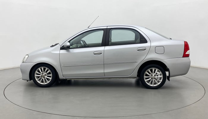 2016 Toyota Etios VX, Petrol, Manual, 47,990 km, Left Side