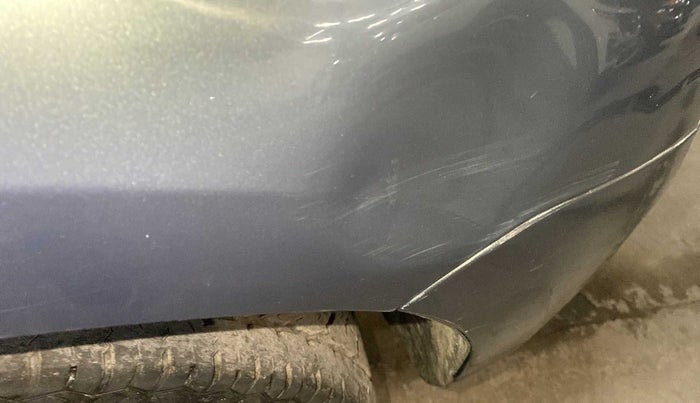 2015 Renault Duster 85 PS RXL, Diesel, Manual, 92,145 km, Right fender - Minor scratches