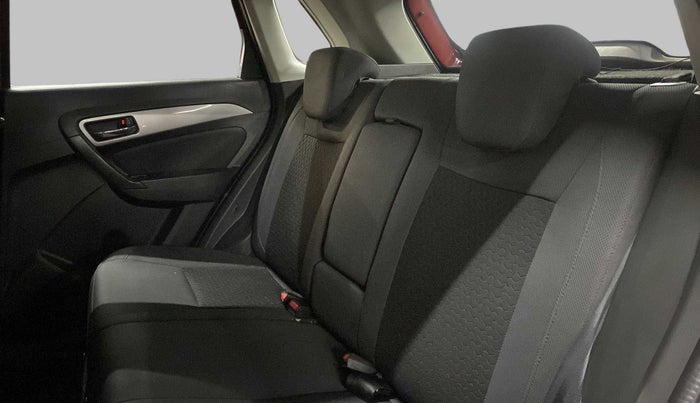 2017 Maruti Vitara Brezza ZDI, Diesel, Manual, 68,204 km, Right Side Rear Door Cabin