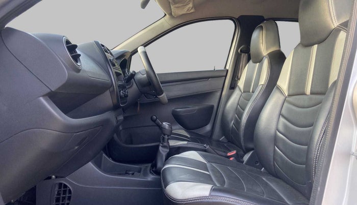 2016 Renault Kwid RXL, Petrol, Manual, 26,416 km, Right Side Front Door Cabin