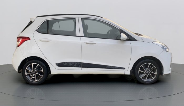 2017 Hyundai Grand i10 SPORTZ (O) AT 1.2 KAPPA VTVT, Petrol, Automatic, 21,231 km, Right Side View