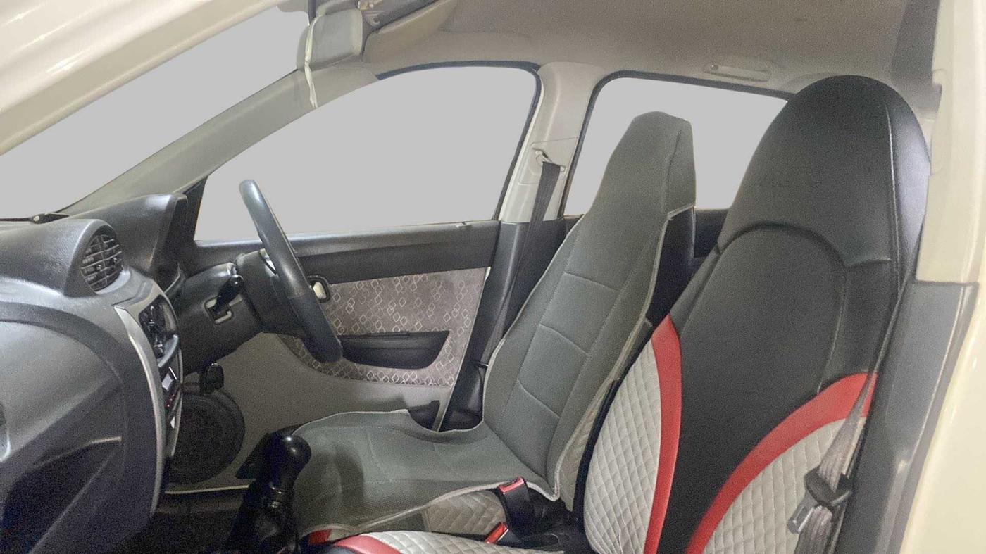 2018 Maruti Alto 800 LXI, Petrol, Manual, 23,533 km, Right Side Front Door Cabin