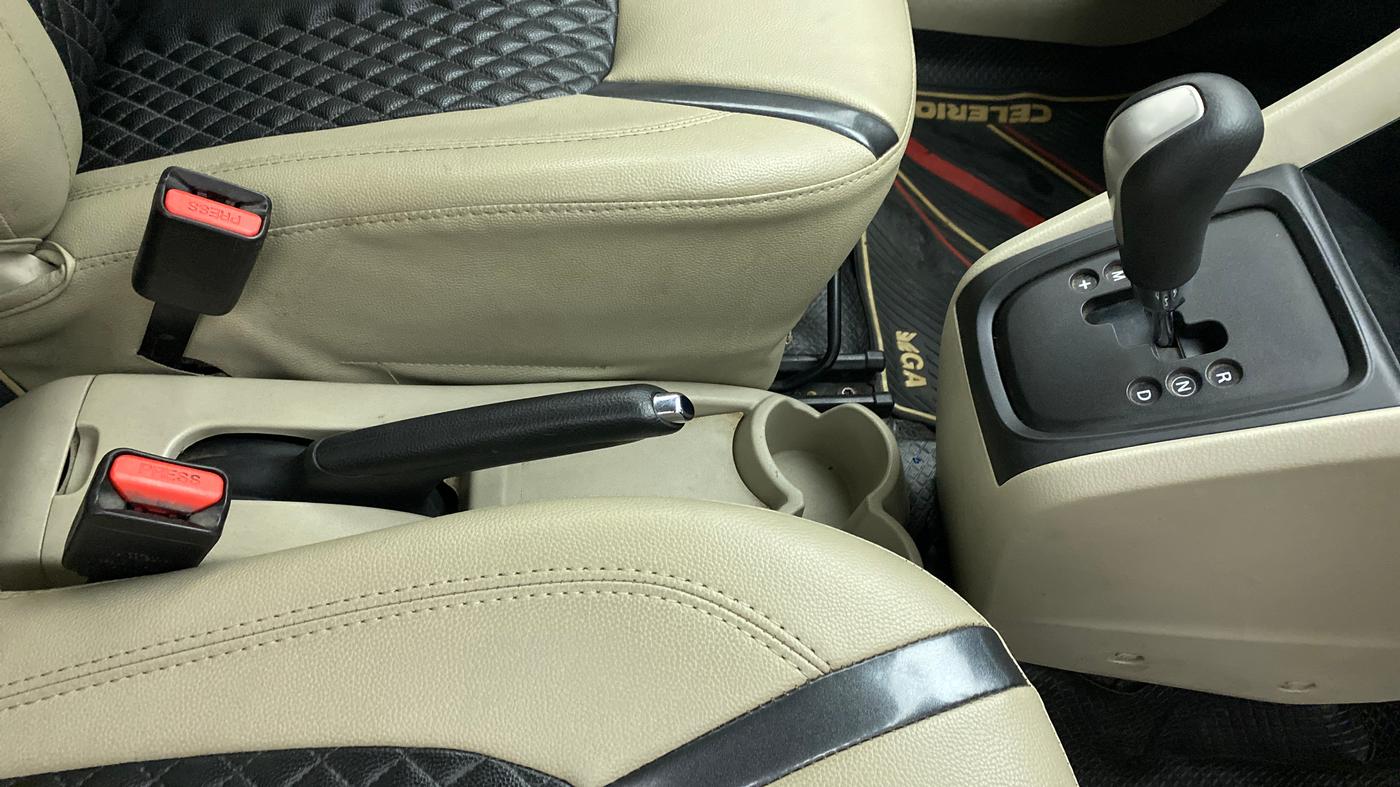 2017 Maruti Celerio VXI AMT (O), Petrol, Automatic, 97,445 km, Gear Lever