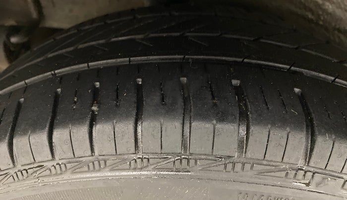 2017 Maruti Celerio VXI AMT (O), Petrol, Automatic, 97,445 km, Right Rear Tyre Tread