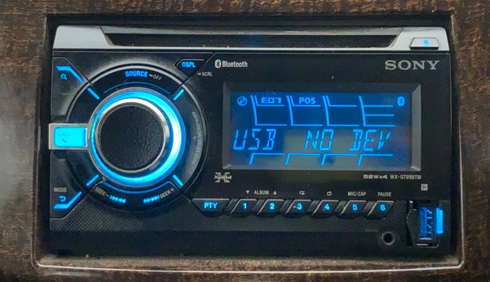 2015 Maruti Swift LXI (O), CNG, Manual, 74,392 km, Infotainment System