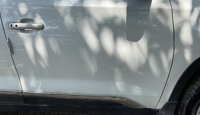2020 Maruti Vitara Brezza VXI, Petrol, Manual, 8,329 km, Driver-side door - Minor scratches