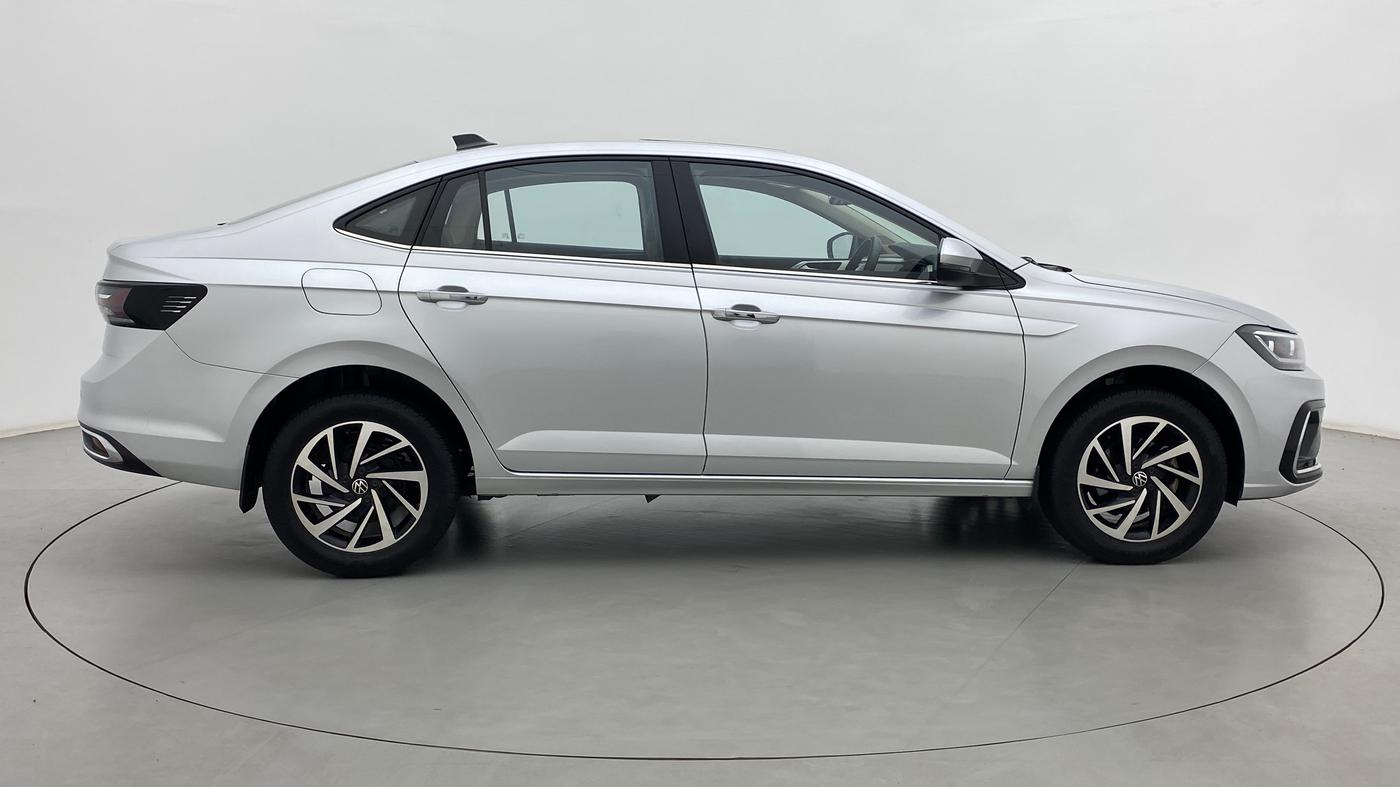 2022 Volkswagen VIRTUS TOPLINE TSI 1.0 MT, Petrol, Manual, 9,232 km, Right Side View