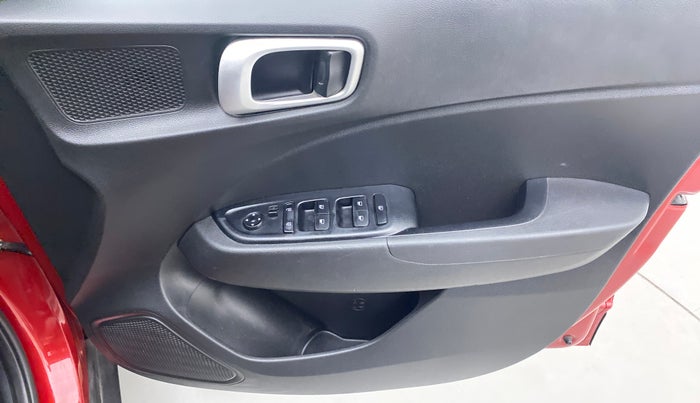 2020 Hyundai VENUE S 1.0 TURBO MT, Petrol, Manual, 55,636 km, Driver Side Door Panels Control