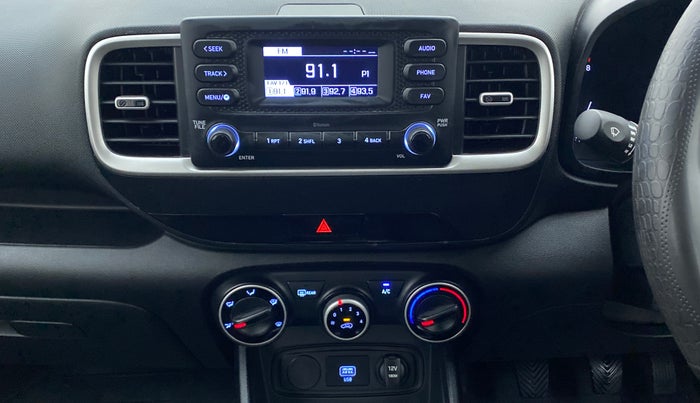 2020 Hyundai VENUE S 1.0 TURBO MT, Petrol, Manual, 55,636 km, Air Conditioner