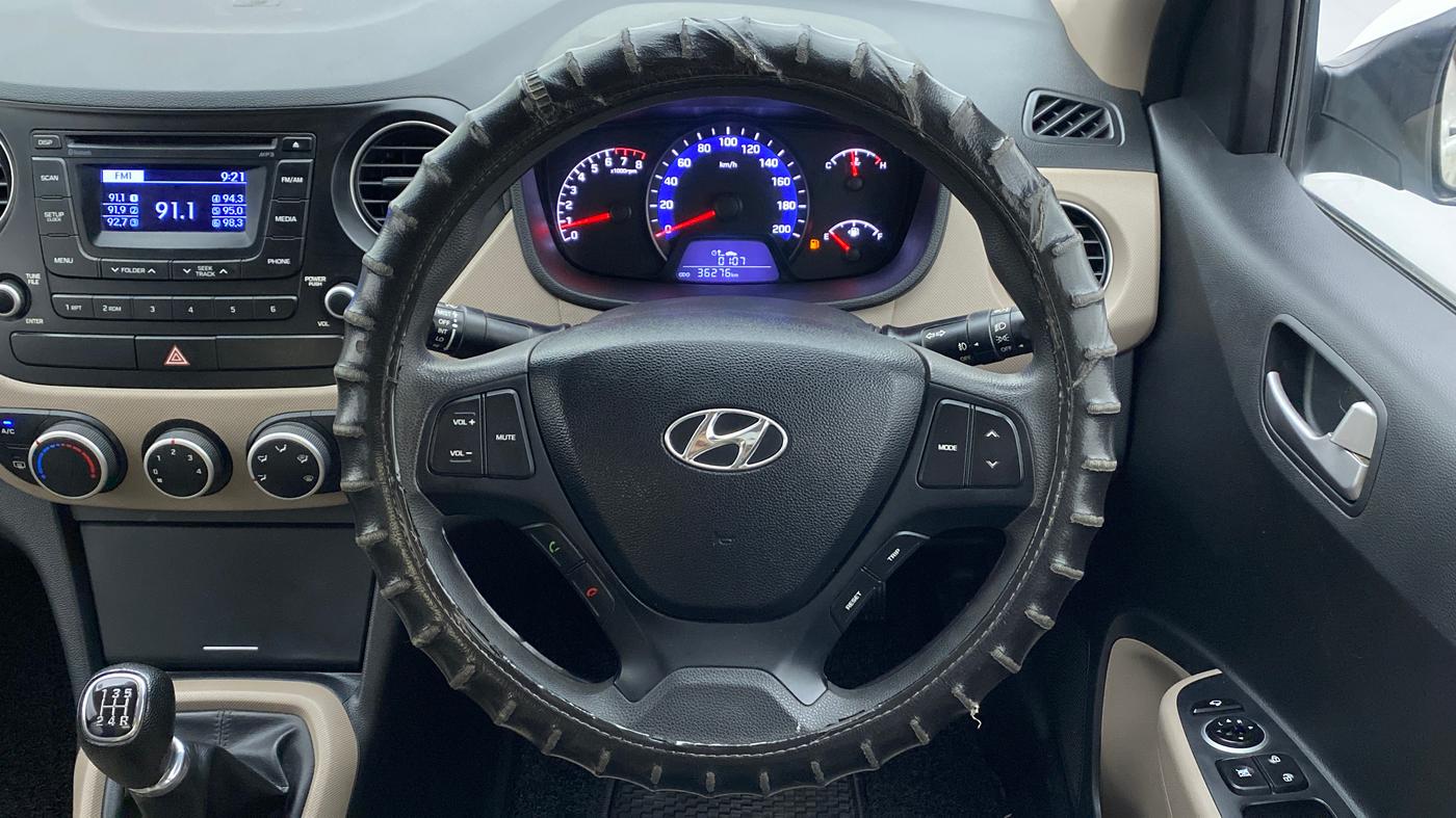 2016 Hyundai Xcent S 1.2, Petrol, Manual, 36,275 km, Steering Wheel Close Up