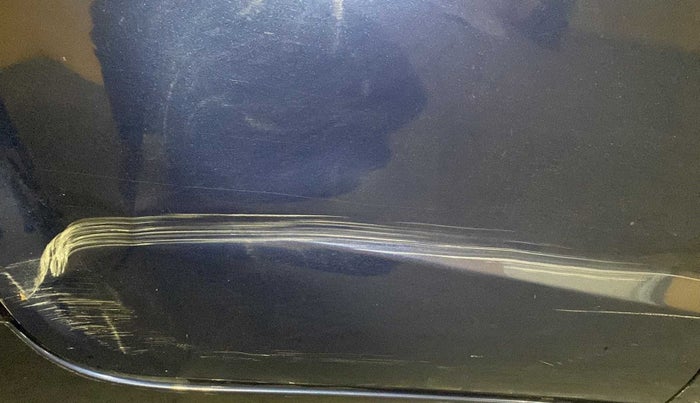 2021 Maruti Baleno DELTA PETROL 1.2, Petrol, Manual, 43,624 km, Right rear door - Minor scratches